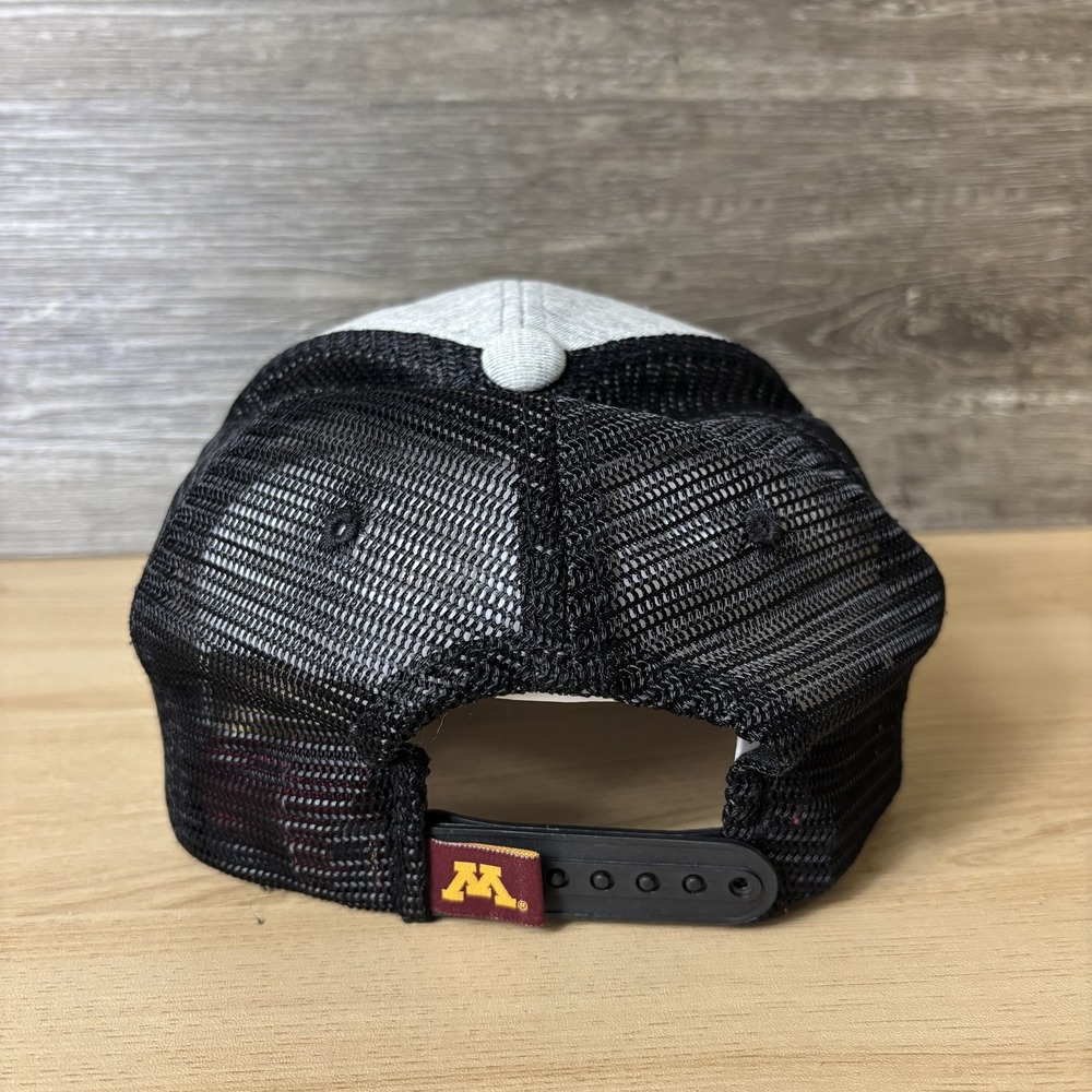 Minnesota Golden Gophers Hat Cap Snap Back Gray Black NCAA Football Trucker Mens - Picture 5 of 10